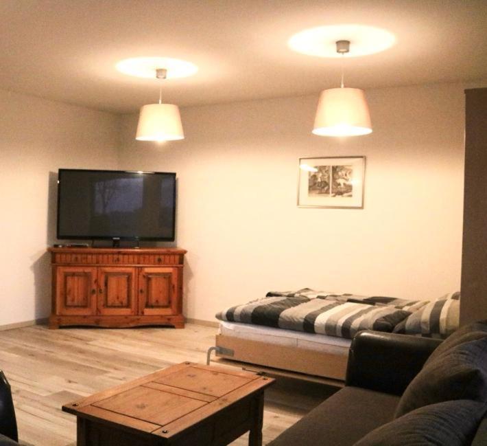 Ferienwohnung Lipizzaner Neussen Экстерьер фото